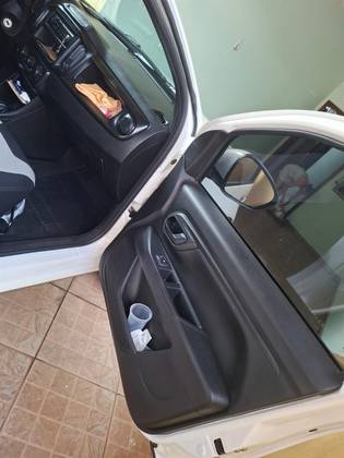 FIAT STRADA 1.3 FIREFLY FLEX FREEDOM CS MANUAL